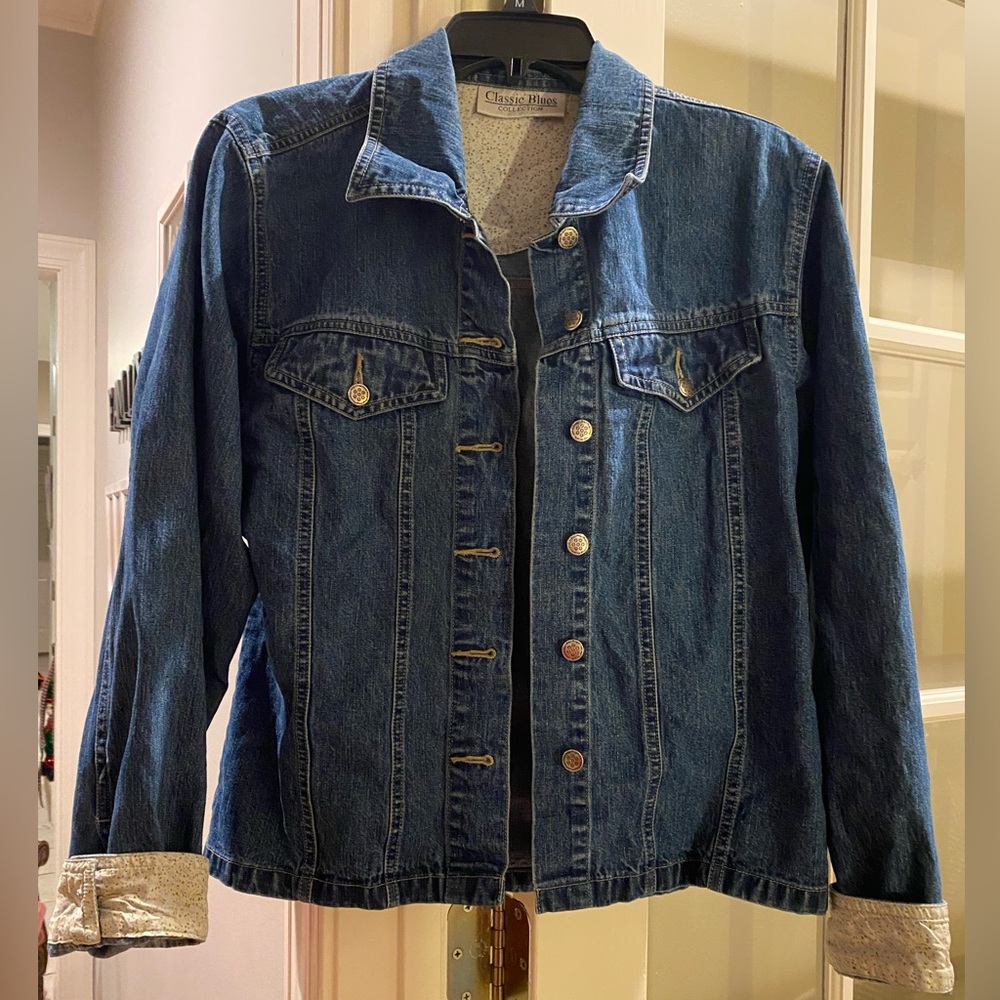 Classic Blues Collection Denim jean jacket Women Size Medium